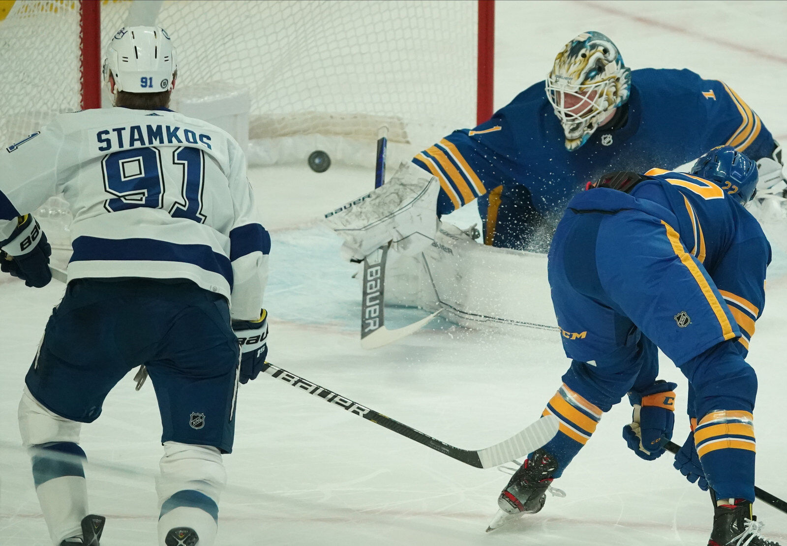 Buffalo Sabres take on the Tampa Bay Lightning